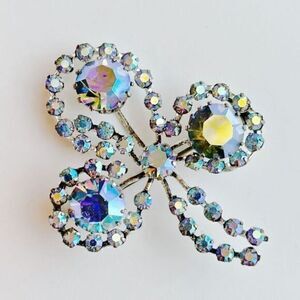 Vintage Signed Triad Blue Rhinestone Clover Brooch​
